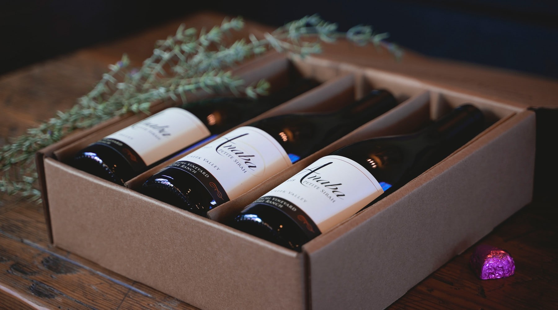 Gift pack of three bottles of Anaba Wine